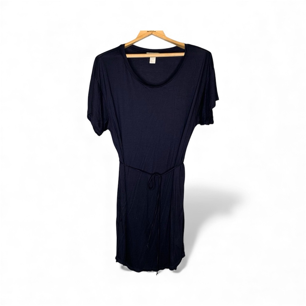 Basic/Basique H&M Dark Blue Dress with Belt in Size S